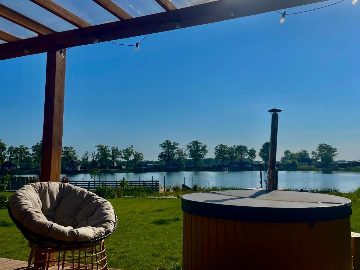 Relax House Nad Jeziorem Z Goraca Balia Villa Bieniowice Exteriör bild